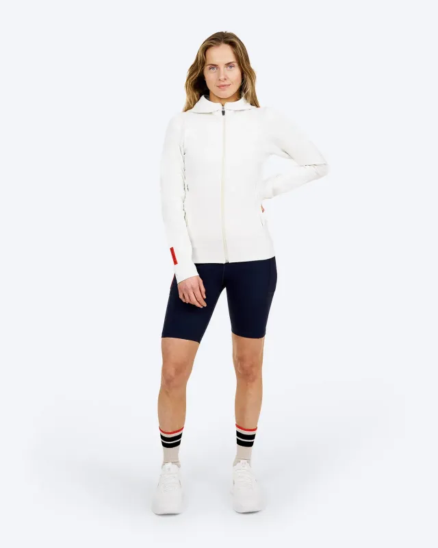 The Mountain Studio O-3 W shorts dame Black Onyx med lommer