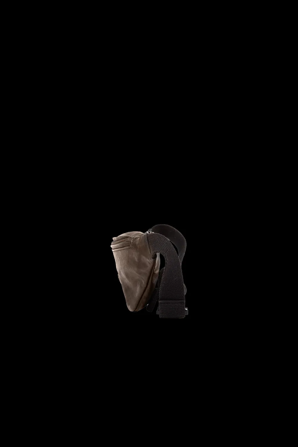 Matchless Marsupium skinnveske antique black nappa
