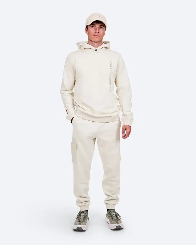 The Mountain Studio H-3 hettegenser herre Almond Milk bomull