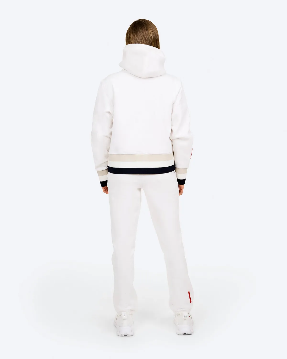 The Mountain Studio J-8 W Cotton Tech turbukse White Alyssum bomull