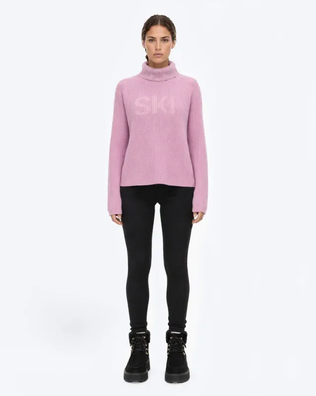 The Mountain Studio K-16 W ullgenser Lilac Snow lammeull