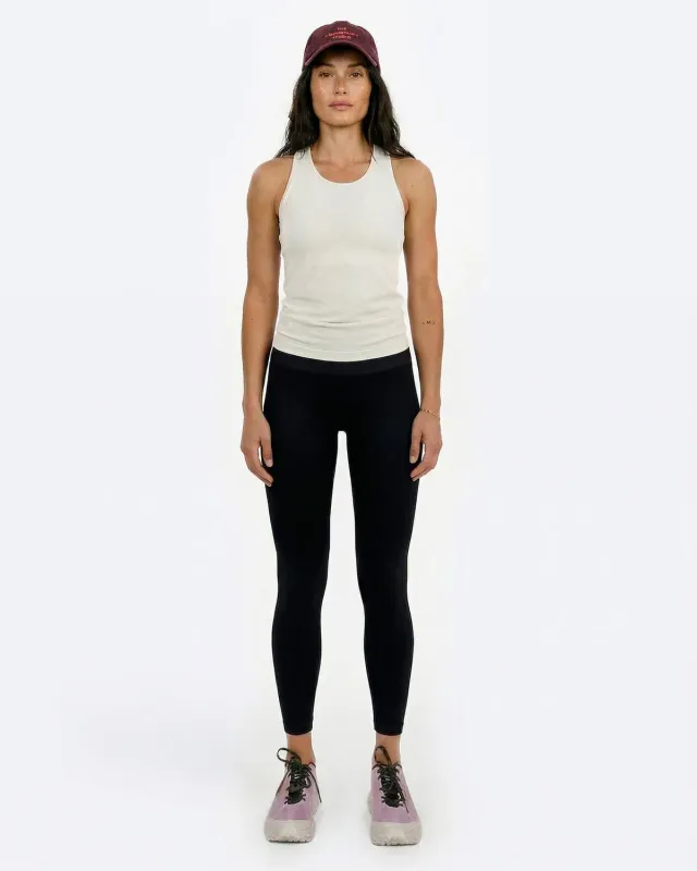 The Mountain Studio T-15 W Two Tone Tech Tank Top singlet Almond Milk lett